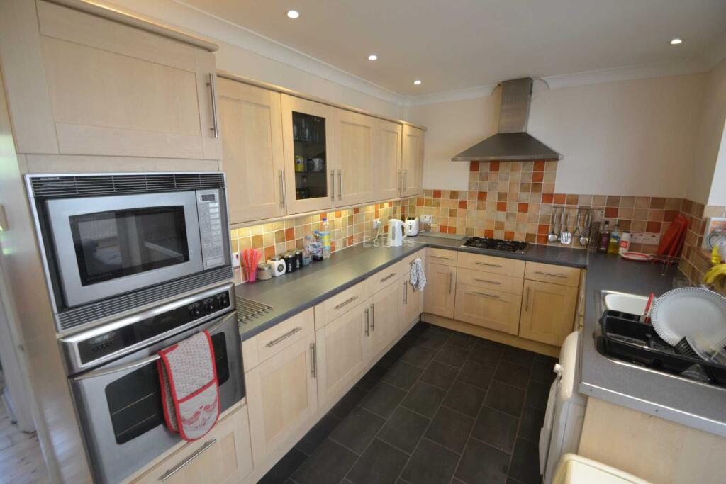 House in Reading - View 4