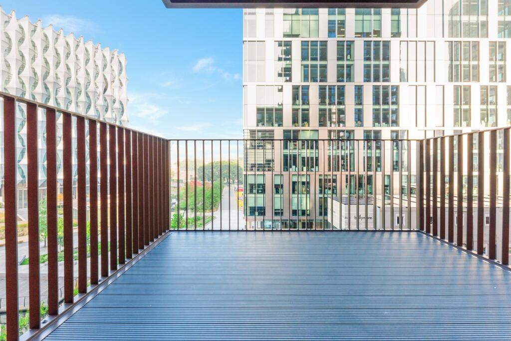 Apartment in London - More
