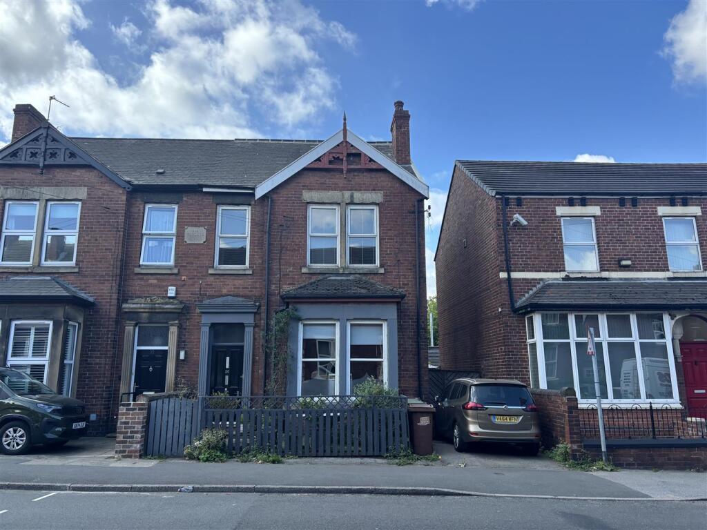 Ferrybridge Road, Castleford photo 2
