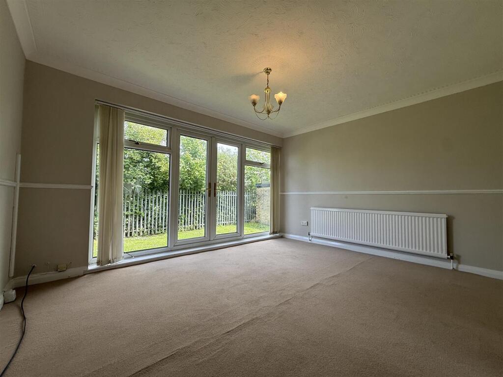Grangeside Avenue, Hull photo 3