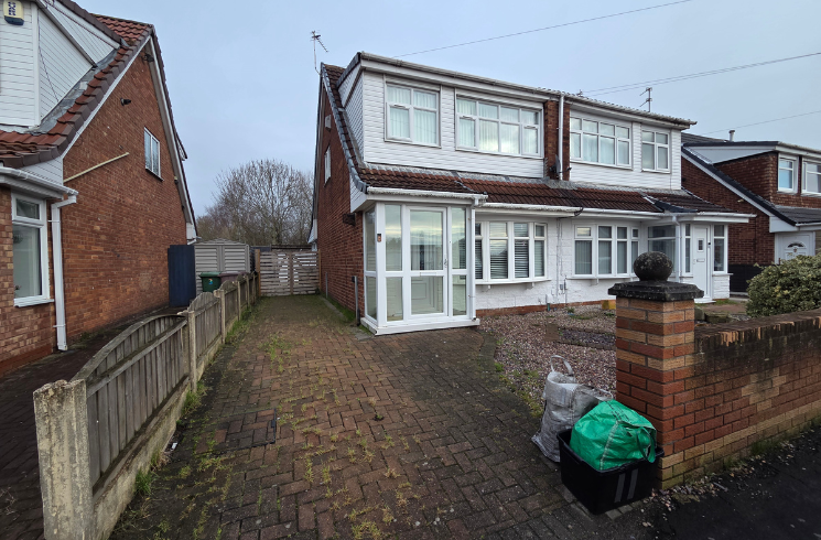 Main image of property: Canon Wilson Close, WA11