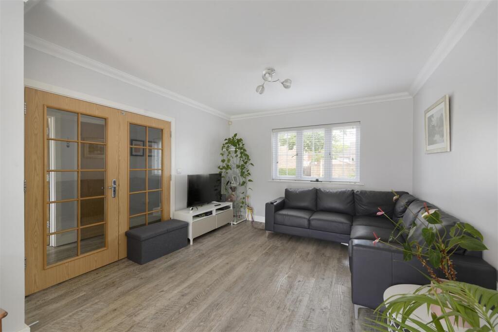 House in Rochester - View 4