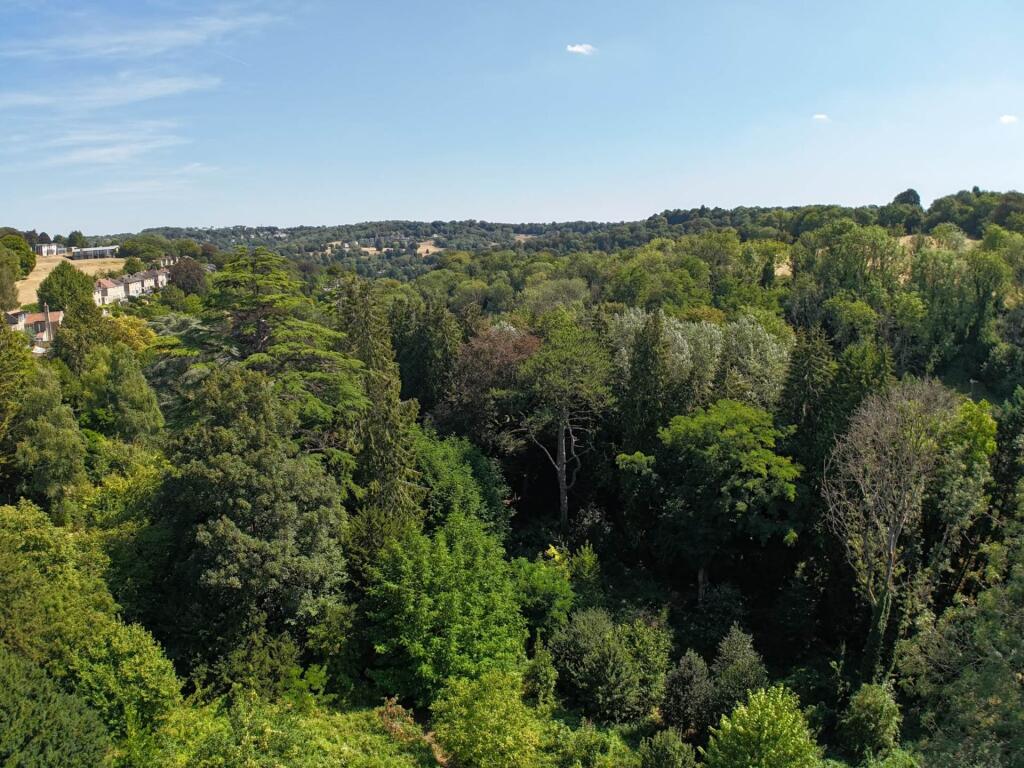 Greenway Crescent, Bath photo 4