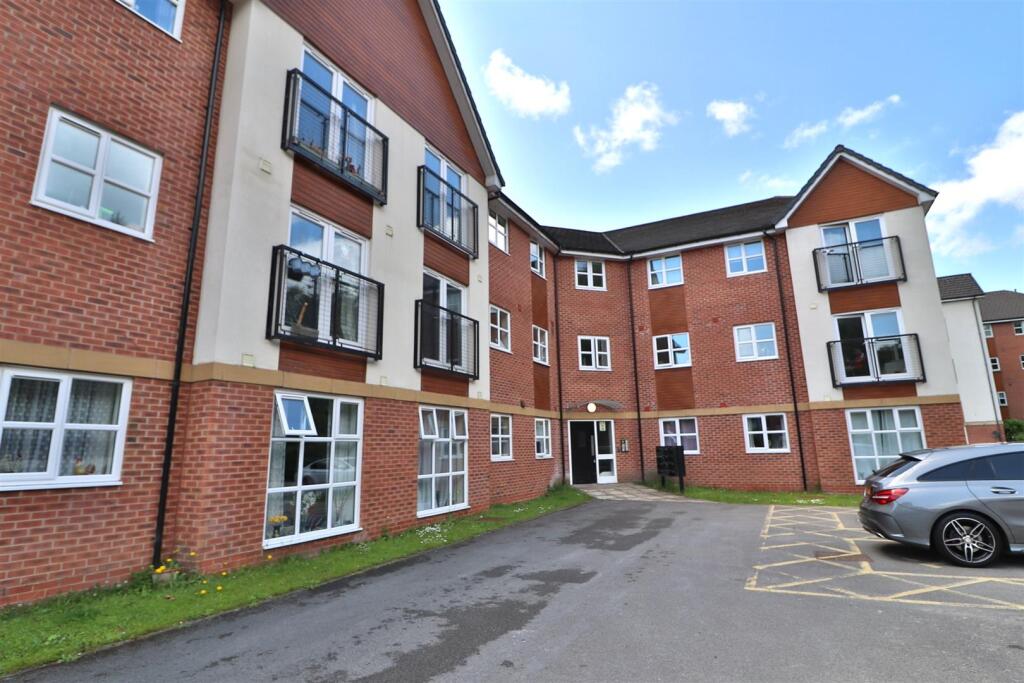 Main image of property: Clearwater Quays, Warrington