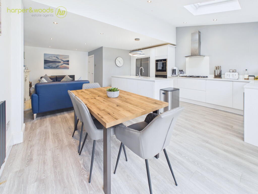 House in Wirral, Liverpool City Region - View 3