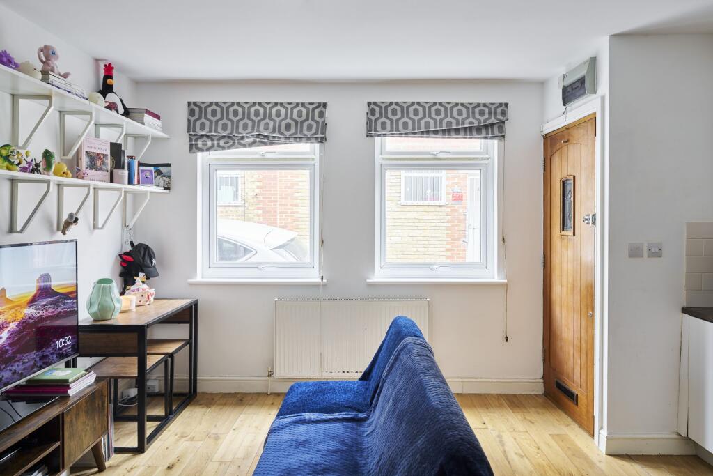 Main image of property: Clarence Mews, Clapton, E5