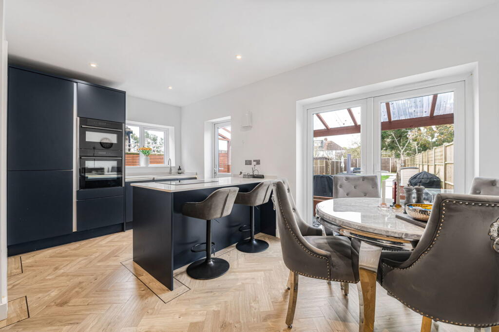 Main image of property: Tollers Lane,Coulsdon,CR5 1BG