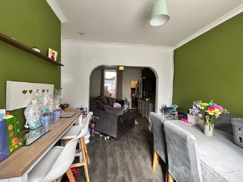 House in East Riding of Yorkshire. HU9 1HB, Kingston upon Hull - View 4