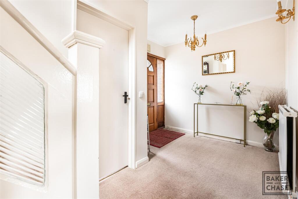House in London - View 5