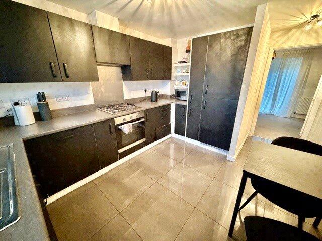 House in Bradford, West Yorkshire - View 3