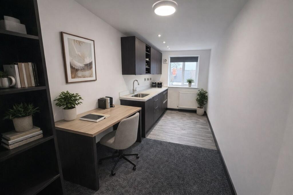 Main image of property: Regent Street, Nottingham, Long Eaton, NG10