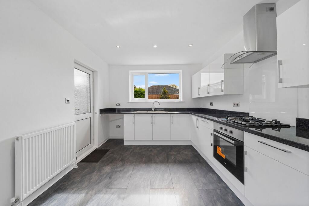 Oakdale Drive, Tyldesley, M29 photo 4