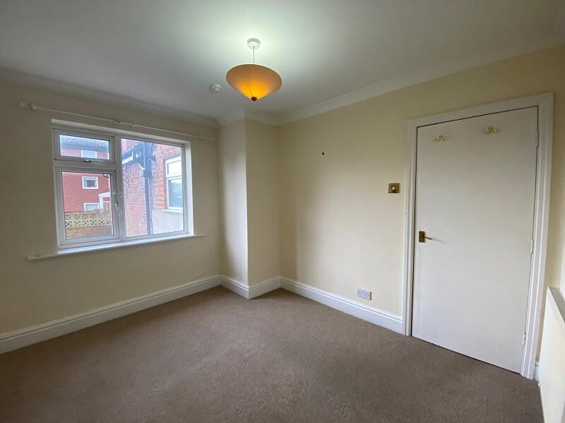 Apartment in Sefton, Liverpool City Region - More