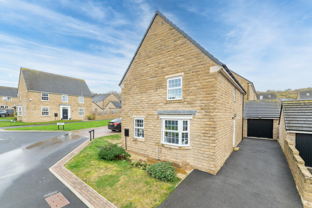 Additional image 15 of Hewenden Drive, Cullingworth, West Yorkshire, BD13