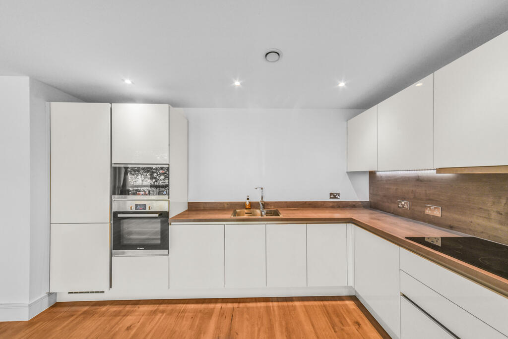 Apartment in London - View 4