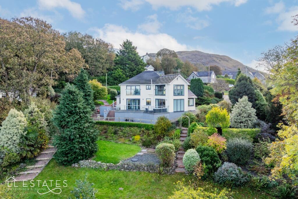 Main image of property: The Rockery, Waterfall Road, Dyserth, Denbighshire, LL18 6ES