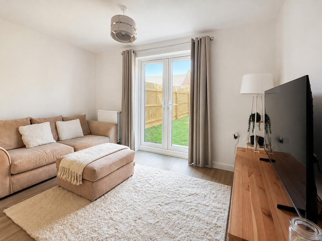 House in Pontyclun, Llanilid - View 3