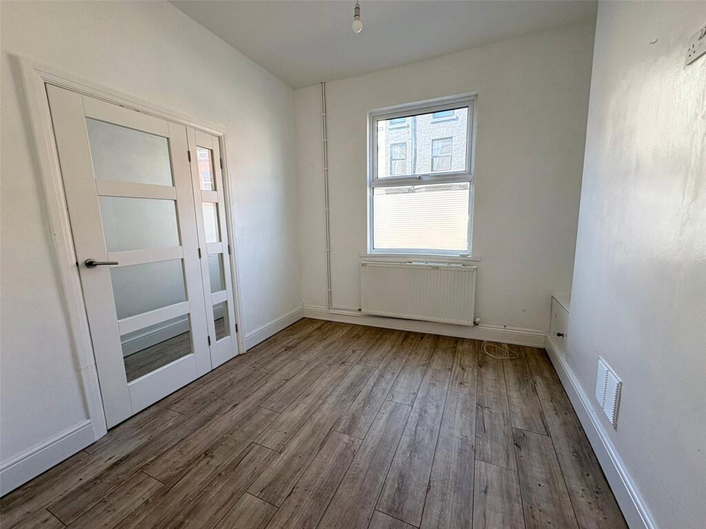 House in Scarborough, North Yorkshire - View 4
