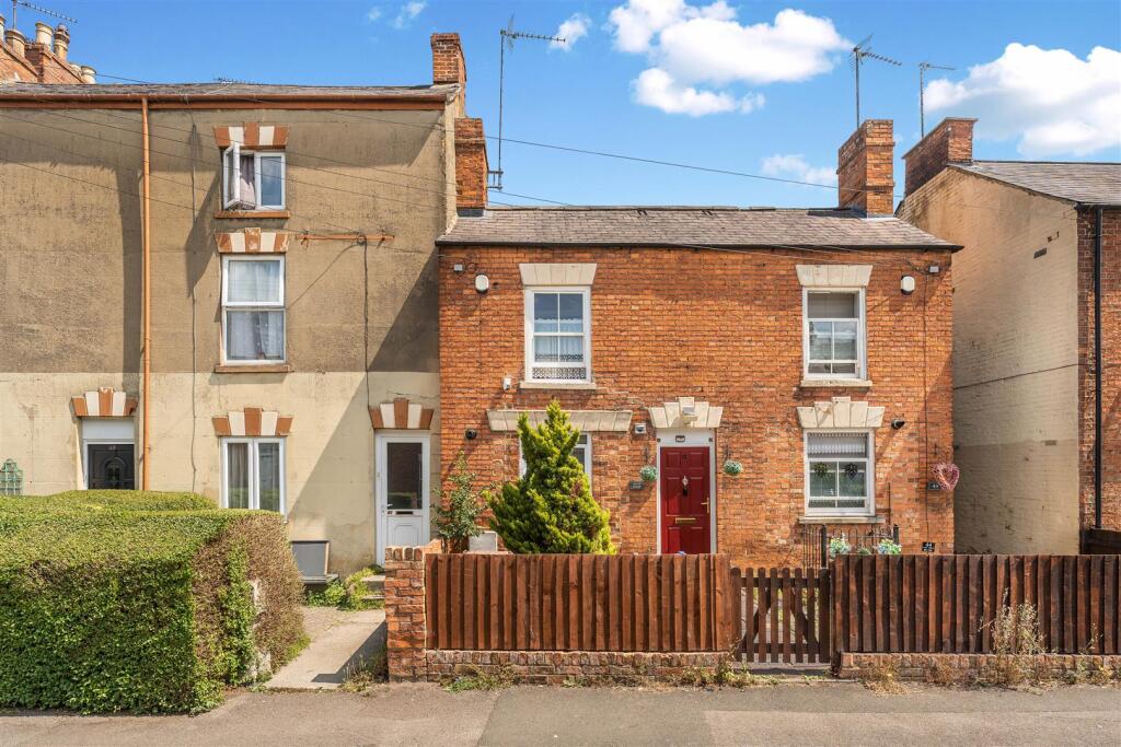 Main image of property: West Street, Banbury
