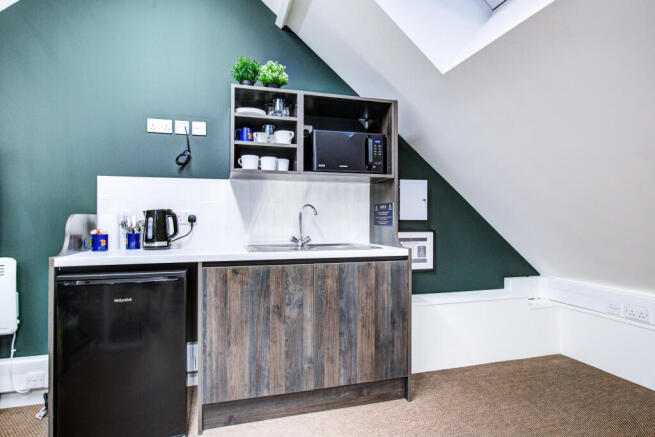 Catherine Suite Kitchen