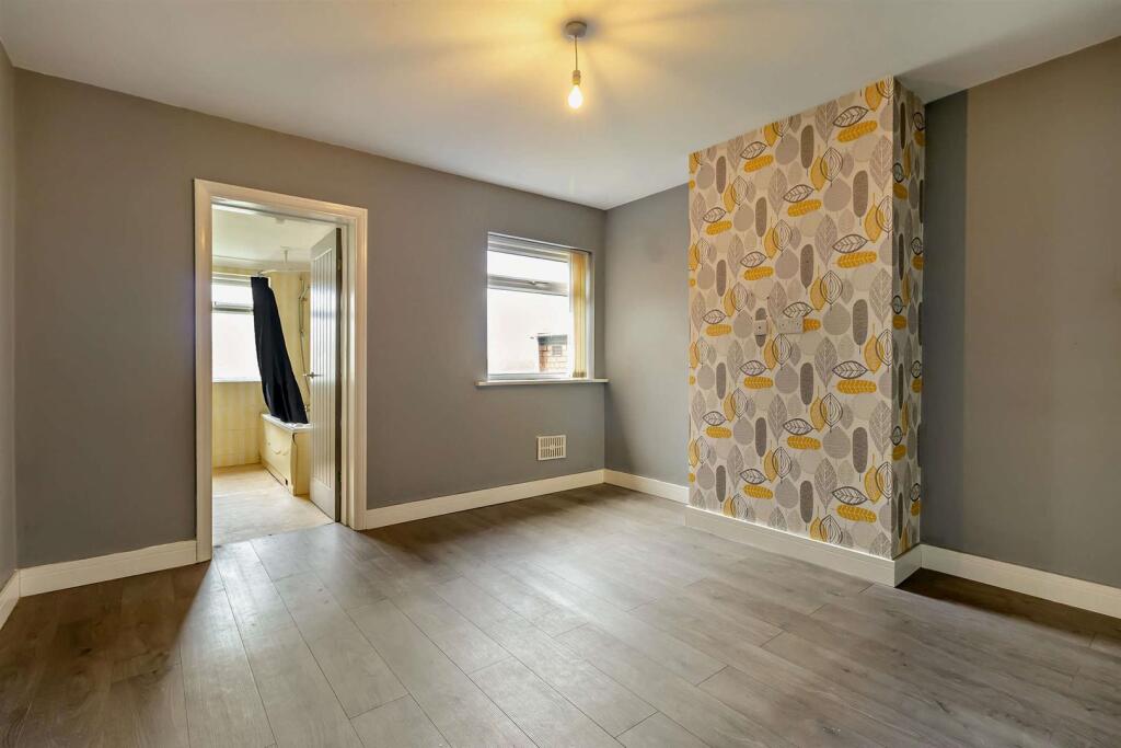 House in Doncaster, Hexthorpe - View 3