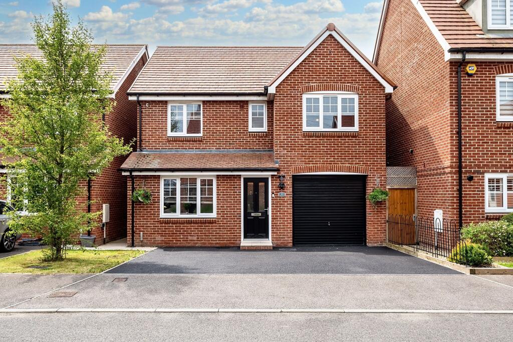 Main image of property: Rhodes Way, Billingshurst, RH14