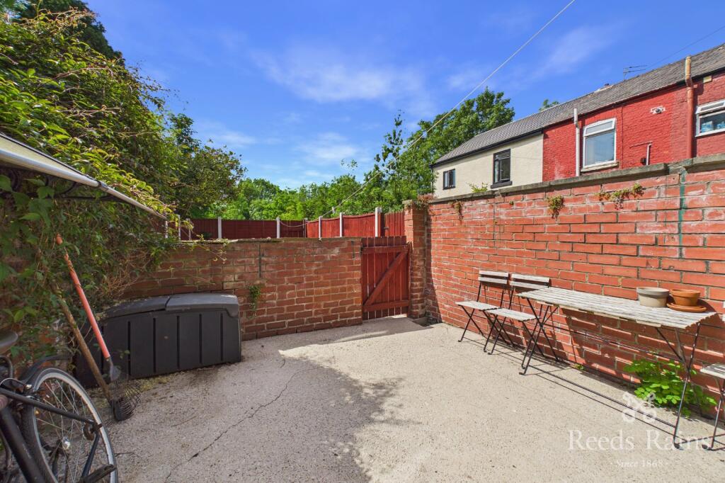 House in Manchester, Greater Manchester - More