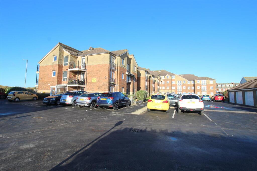 Main image of property: Clifton Drive North, Lytham St. Annes