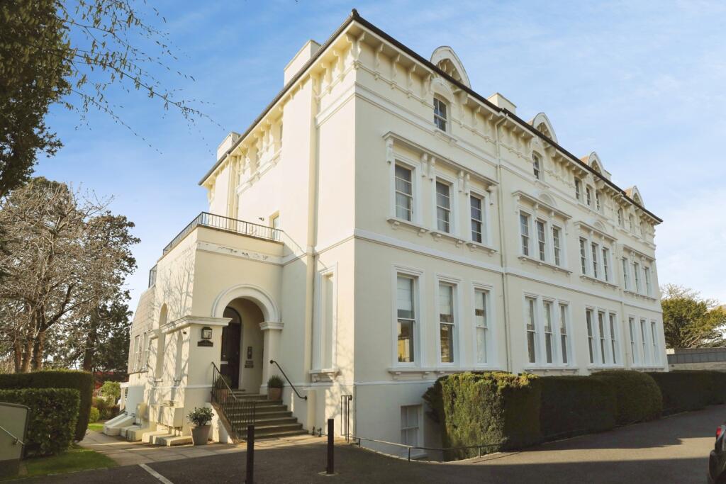 Main image of property: The Park, Cheltenham, Gloucestershire
