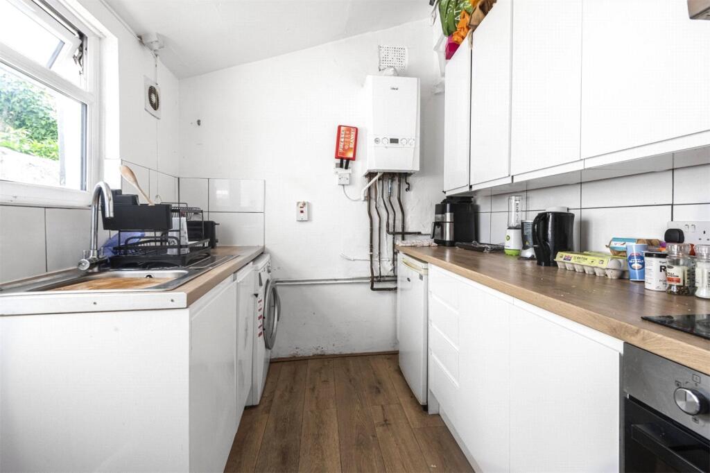 4 bedroom house for rent