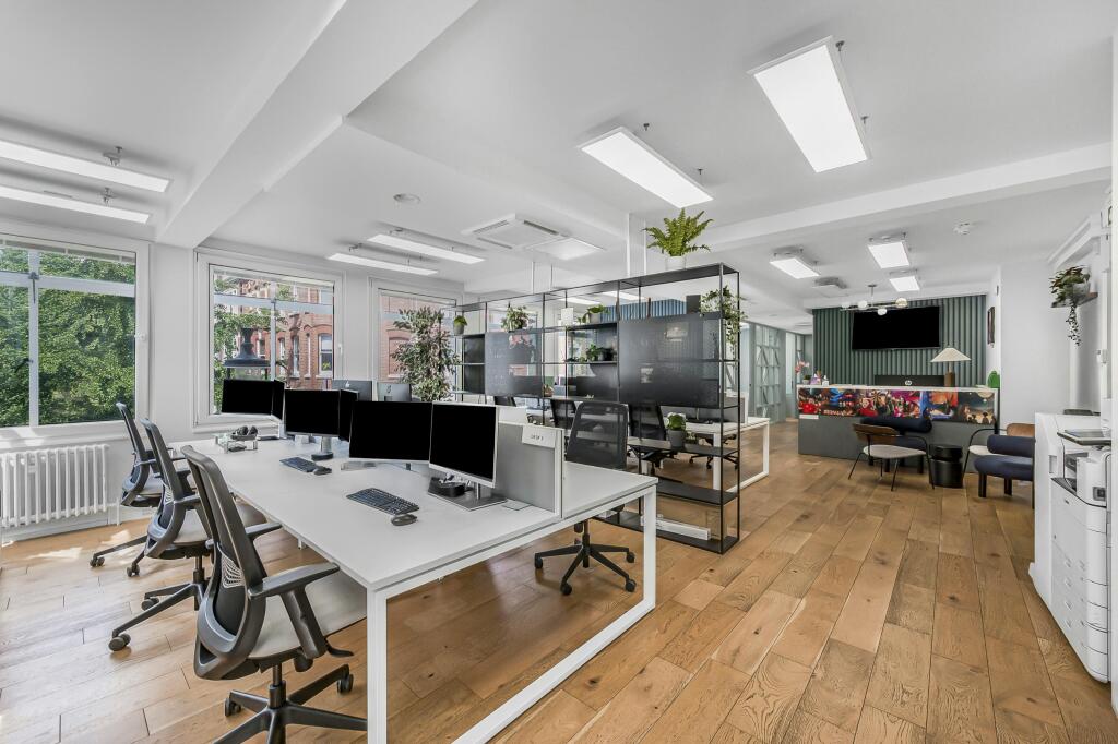 office 10.jpg