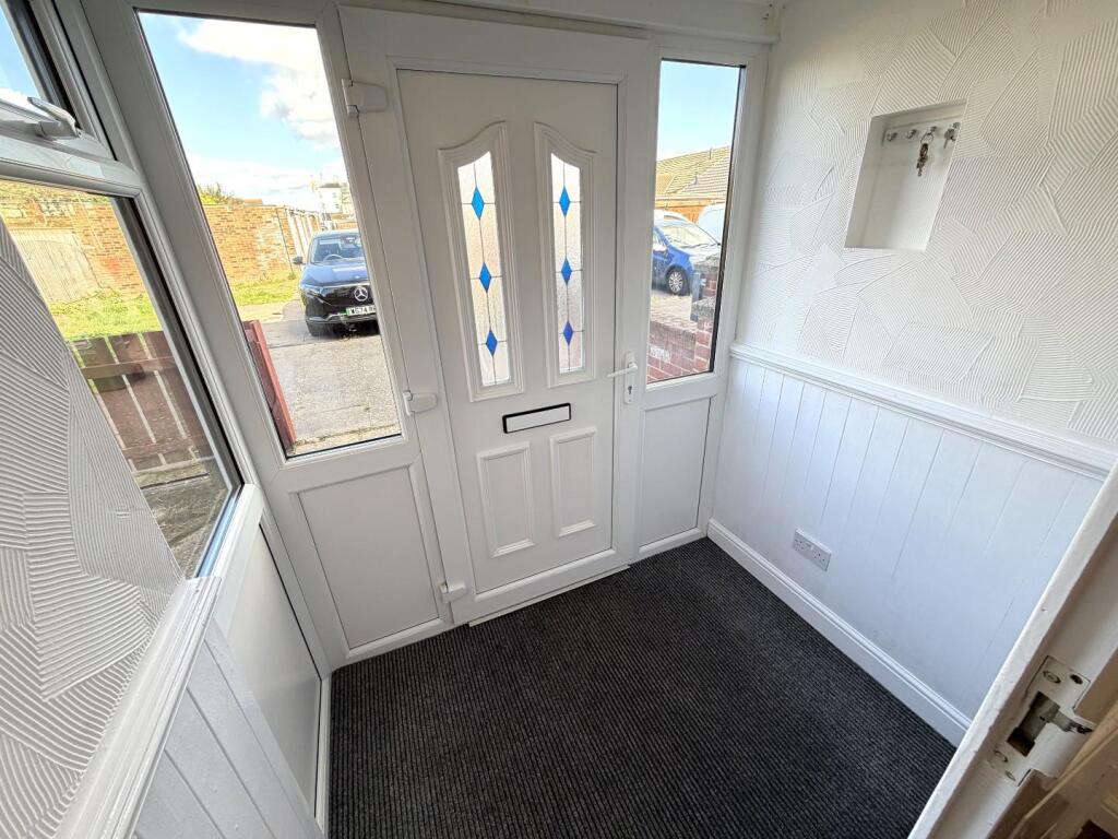 House in Stockton-on-Tees, Hartlepool - View 2