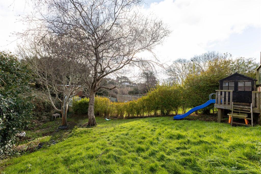 Collinswood Drive, St. Leonards-On-Sea photo 3