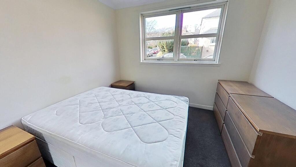 Apartment in Edinburgh - More