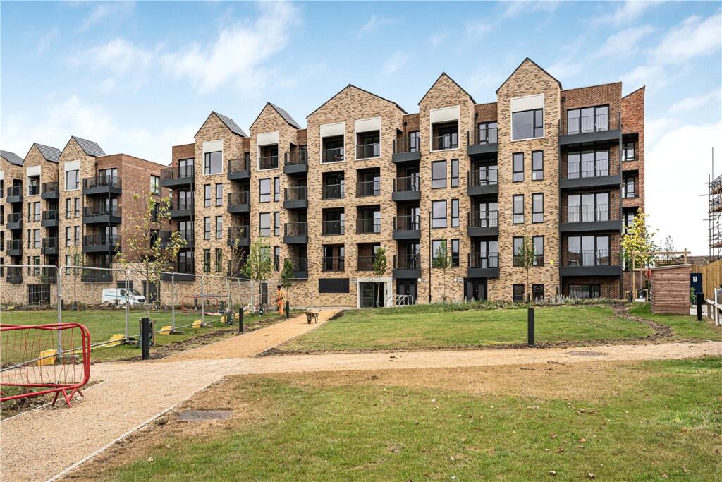Main image of property: Munda Way, Oxford, Oxfordshire, OX2