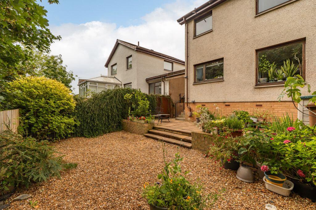 House in Edinburgh - More
