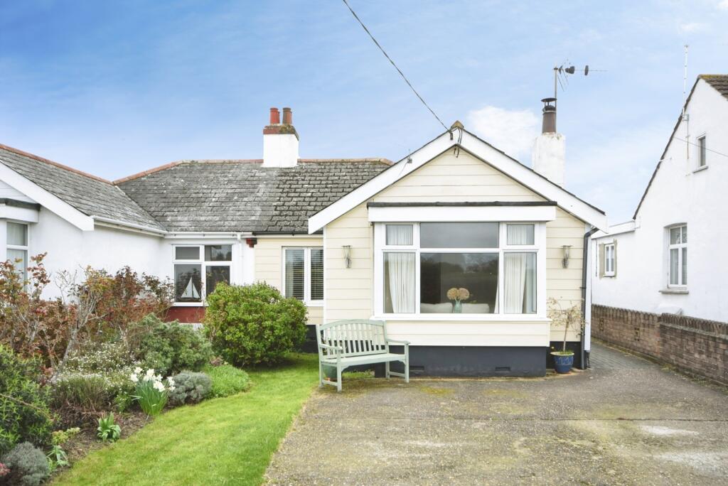 Main image of property: Fambridge Road, Rochford, Essex, SS4