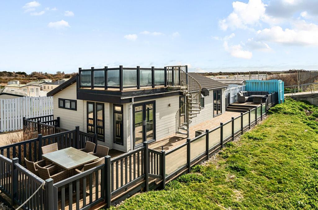 Main image of property: East Bracklesham Drive, Bracklesham Bay, PO20