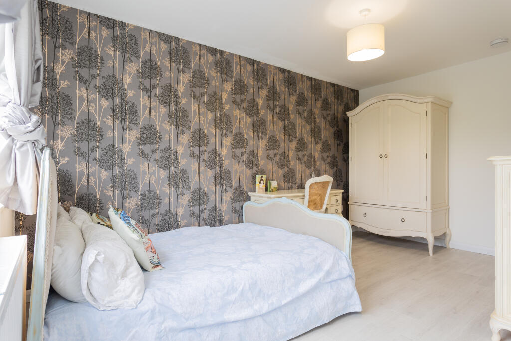 Milton Road, Cambridge, Cambridgeshire - View 2