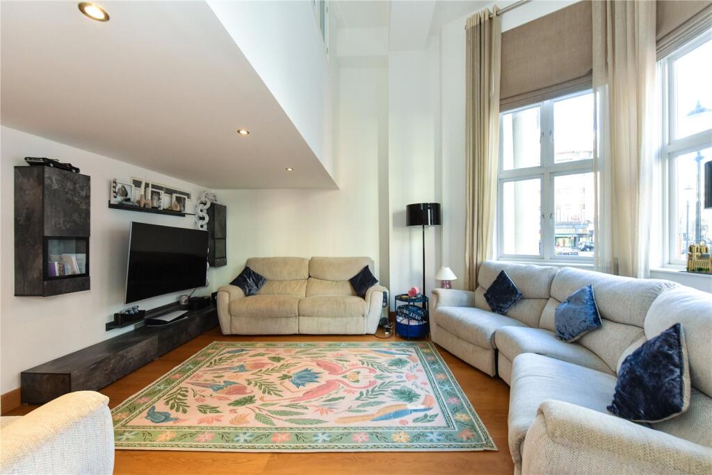 3 bedroom duplex for rent