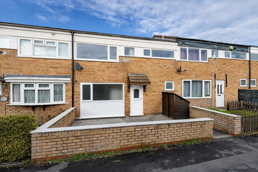 Main image of property: Ferndale, Eaglestone, Milton Keynes