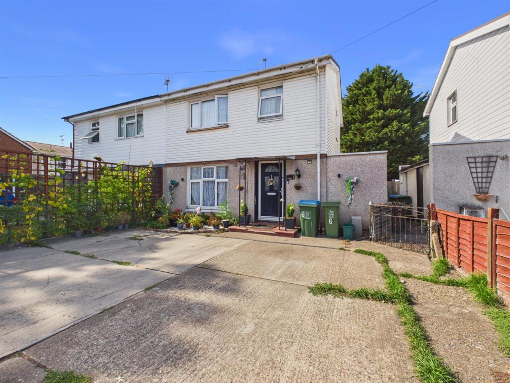 Main image of property: Russell Avenue, Southcourt, Aylesbury