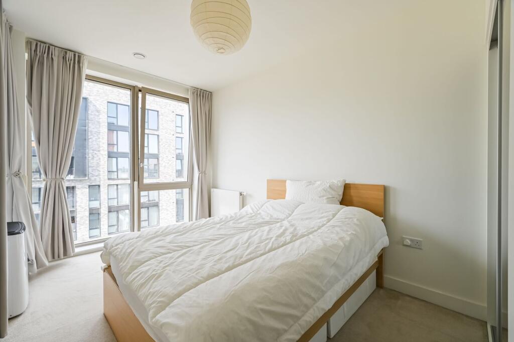 Apartment in London - View 5