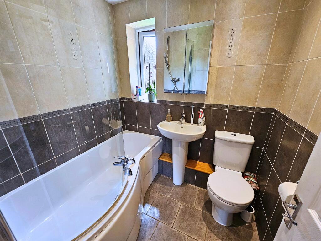 Apartment in Hemel Hempstead - More