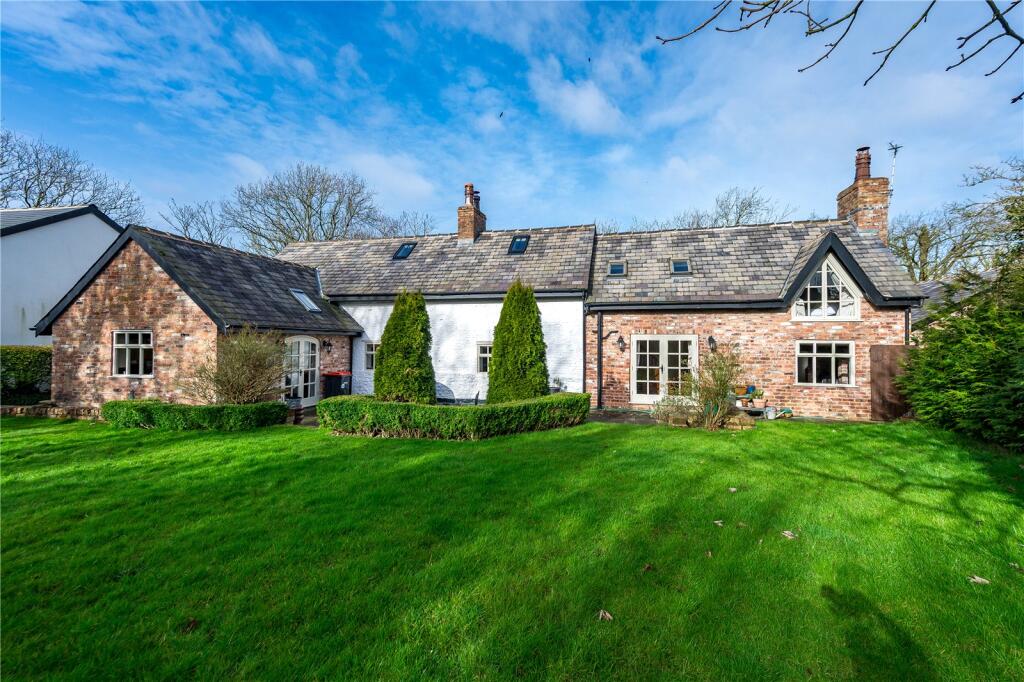 4-bed detached on Wood View Lane, Stalmine, Poulton-le-Fylde, Lancashire, £525,000