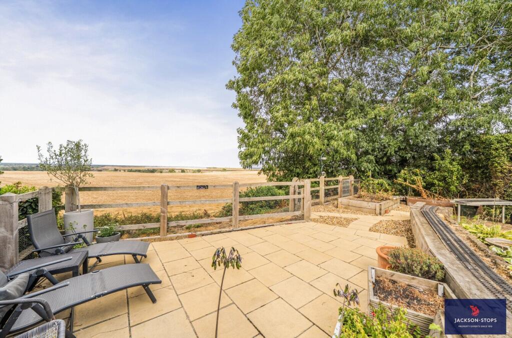 House in Northampton - View 3