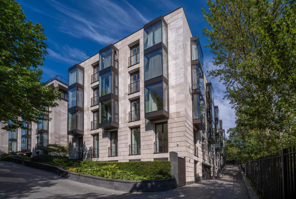 Main image of property: St. Edmunds Terrace, London, NW8