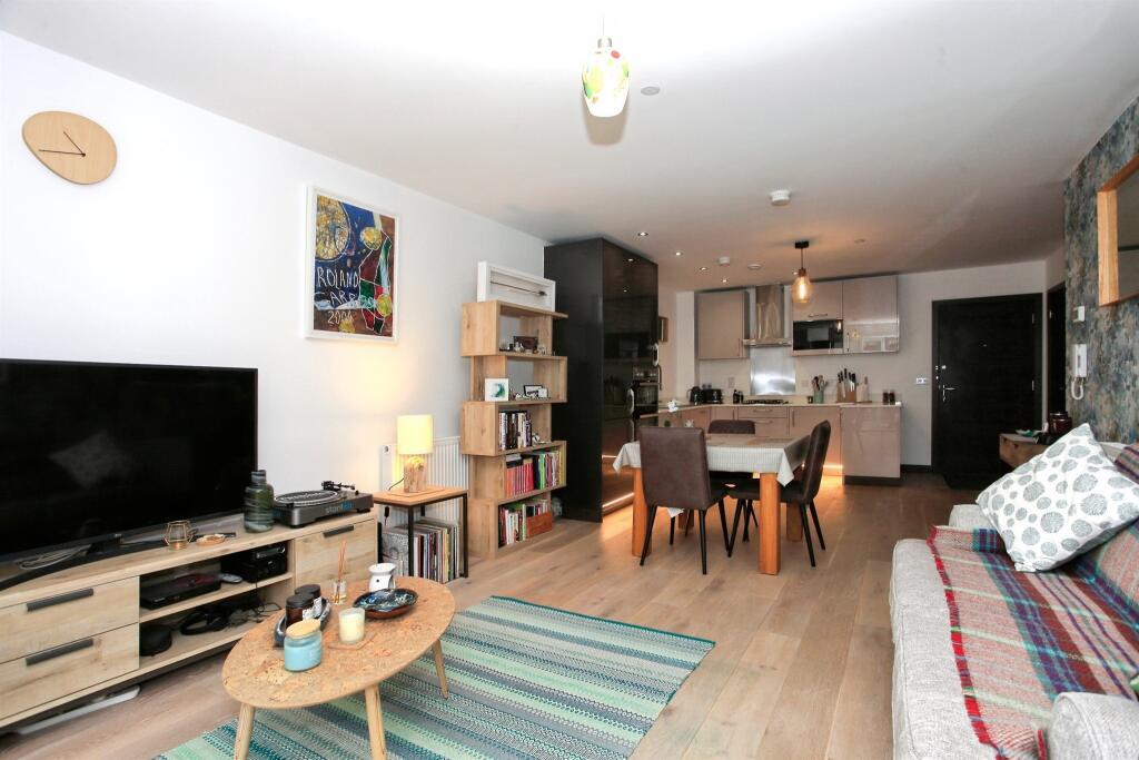 Apartment in Peterborough, City of Peterborough - View 4