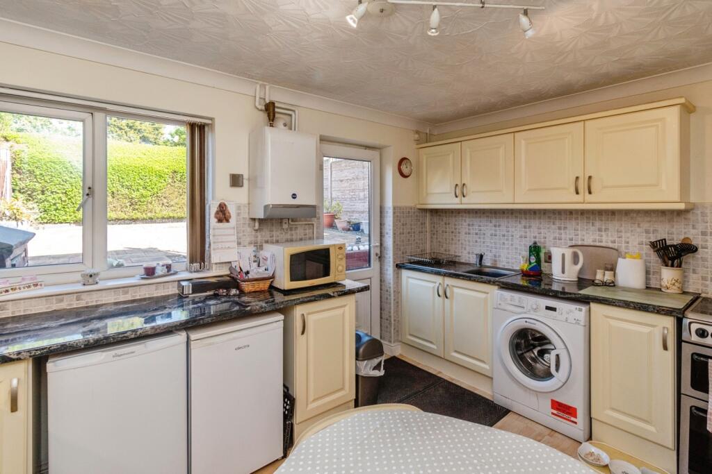 House in Cannock Chase, Pye Green, Hednesford - View 5