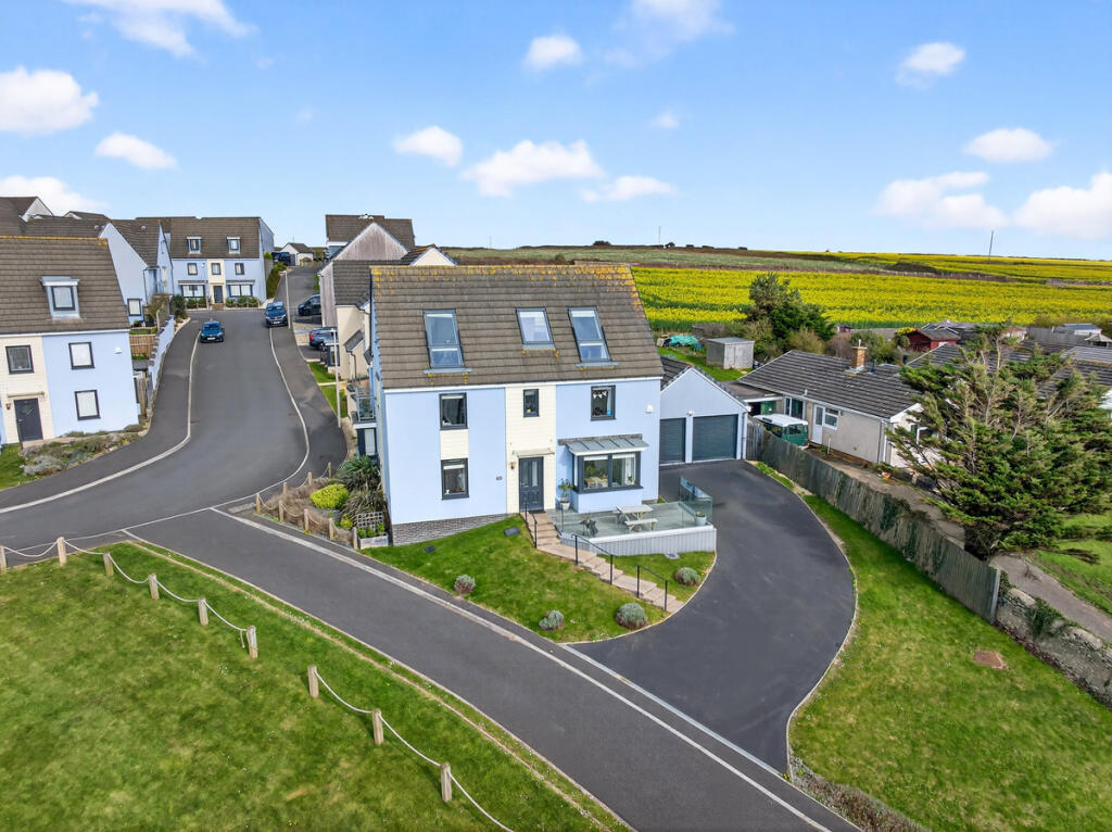 Main image of property: Channel View, Ogmore-by-sea, CF32